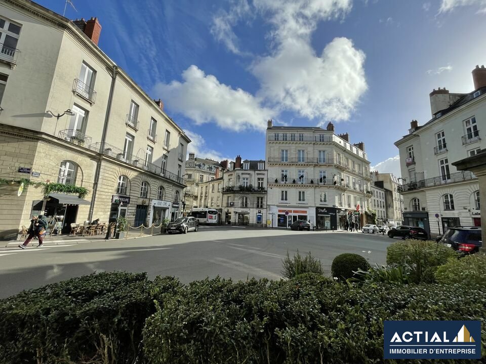 Location-Bureau-90m²-NANTES-photo-3