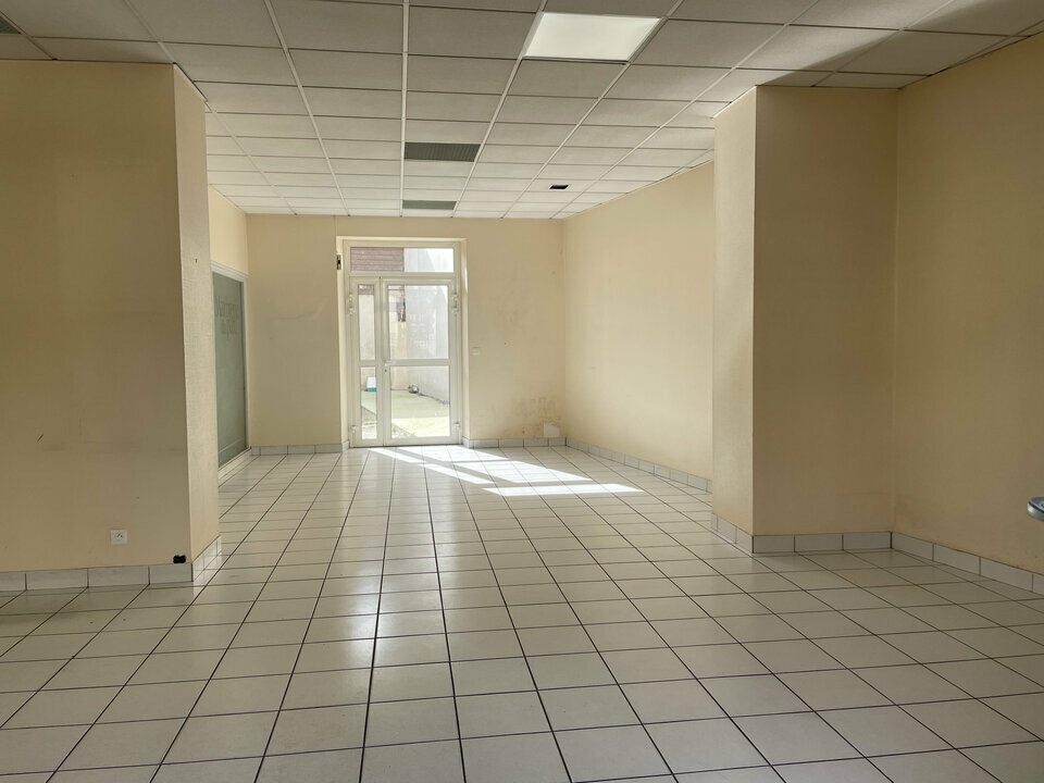 Location-Local commercial-76.1m²-NANTES-photo-3