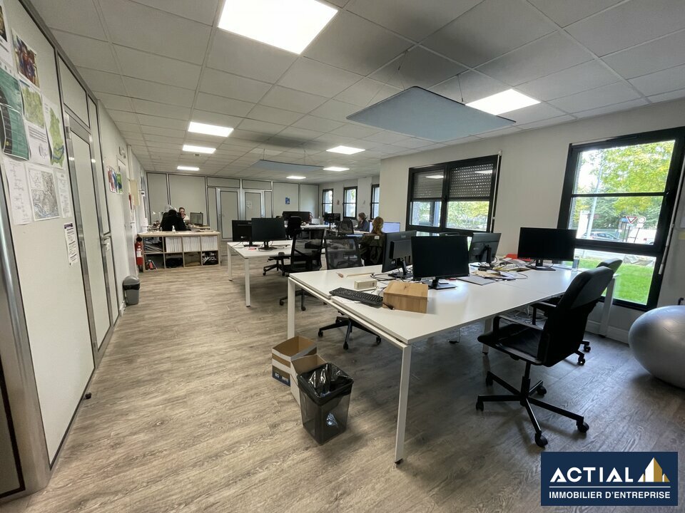 Location-Bureau-180m²-SAINT-HERBLAIN-photo-3