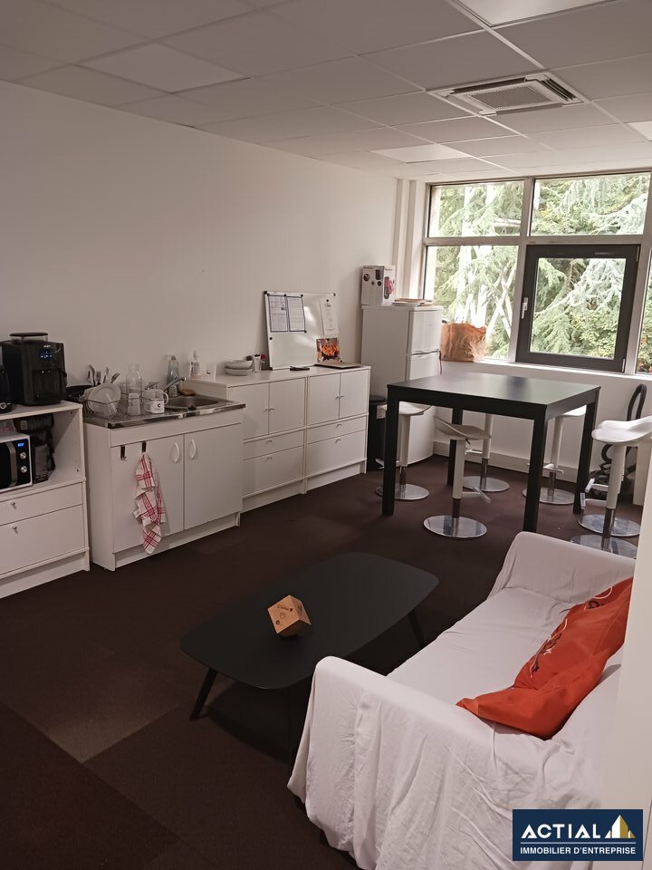 Location-Bureau-191m²-NANTES-photo-3