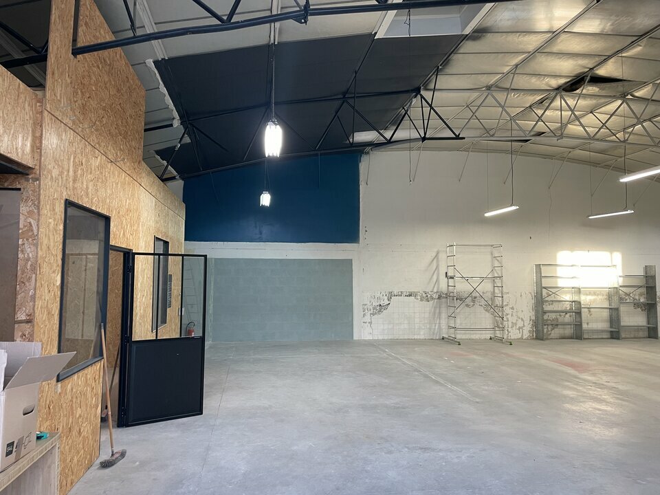 Location-Entrepôt - Local d'activité-360m²-NANTES-photo-2