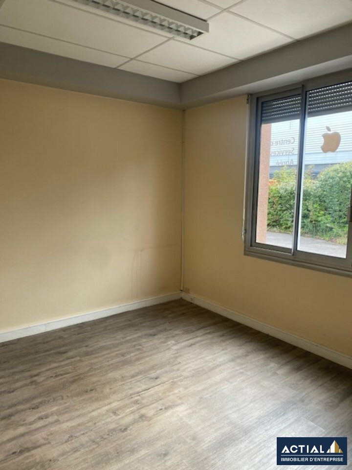 Vente-Bureau-394.06m²-CARQUEFOU-photo-2