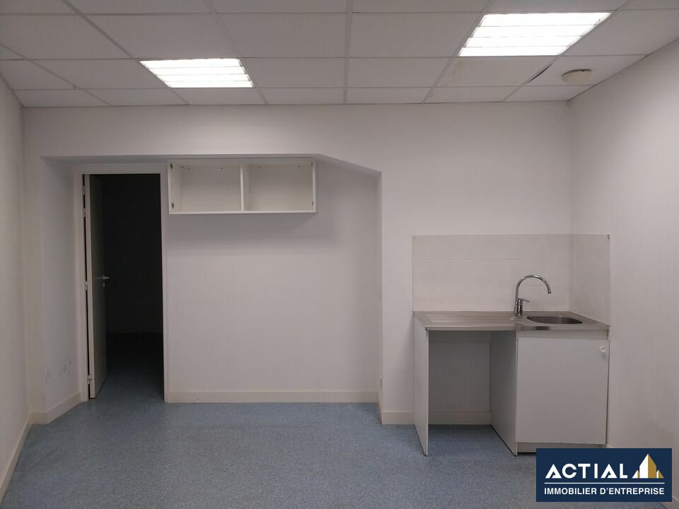 Vente-Bureau-196m²-NANTES-photo-4