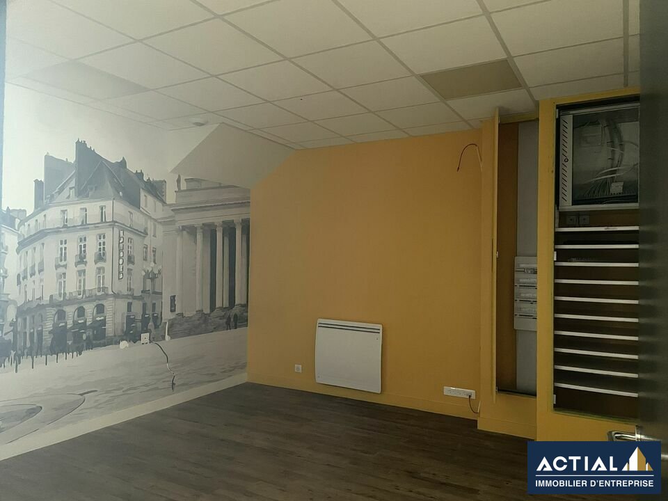 Location-Bureau-190m²-NANTES-photo-6