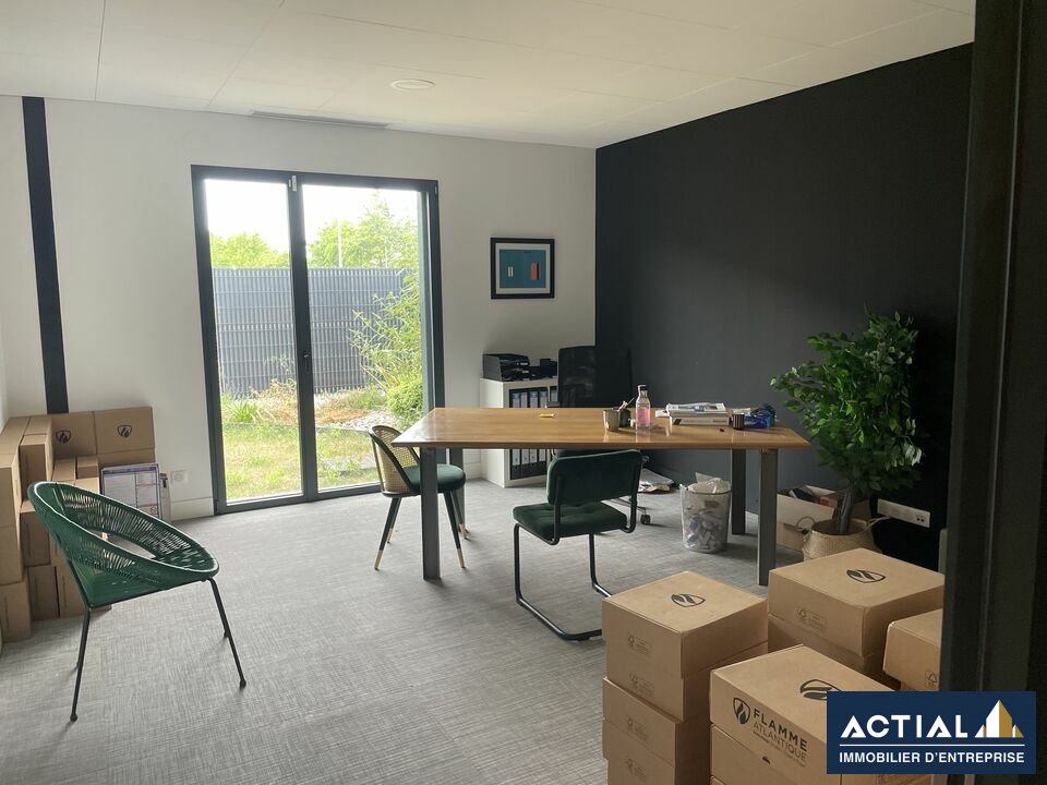 Location-Bureau-506m²-SAINT HERBLAIN-photo-5