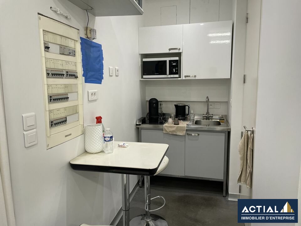Location-Local commercial-183m²-NANTES-photo-7