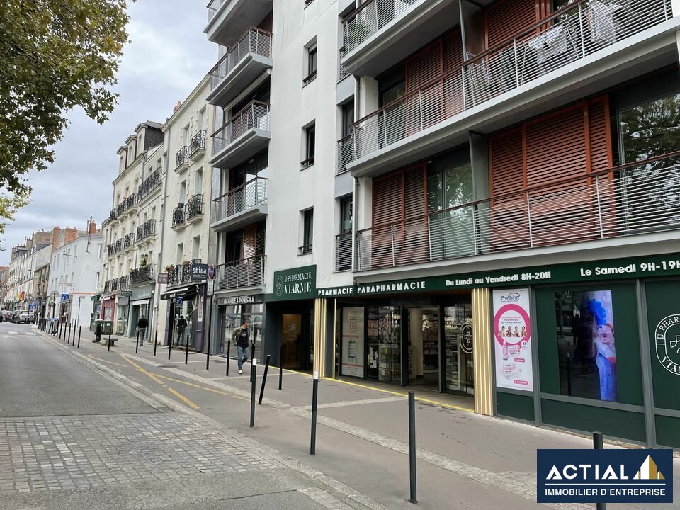Location-Local commercial-63m²-NANTES-photo-1
