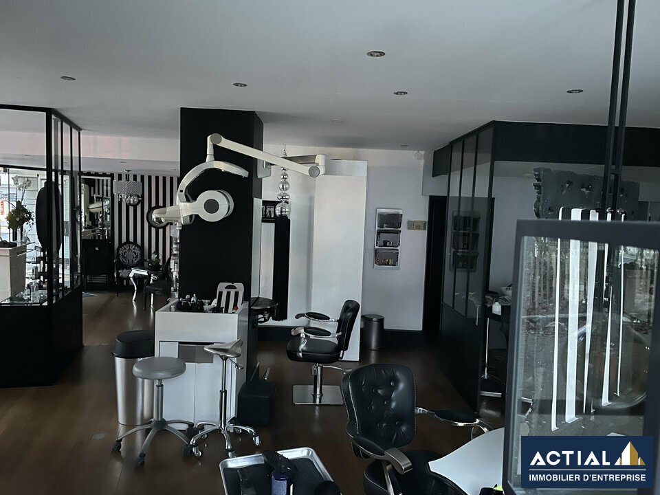 Location-Local commercial-80m²-NANTES-photo-3