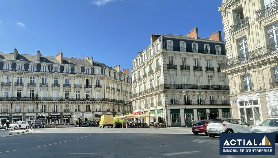 Vente-Bureau-147m²-NANTES-photo-1