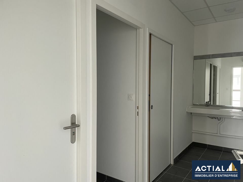 Vente-Bureau-256m²-NANTES-photo-6