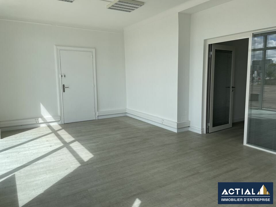 Vente-Bureau-108m²-NANTES-photo-3