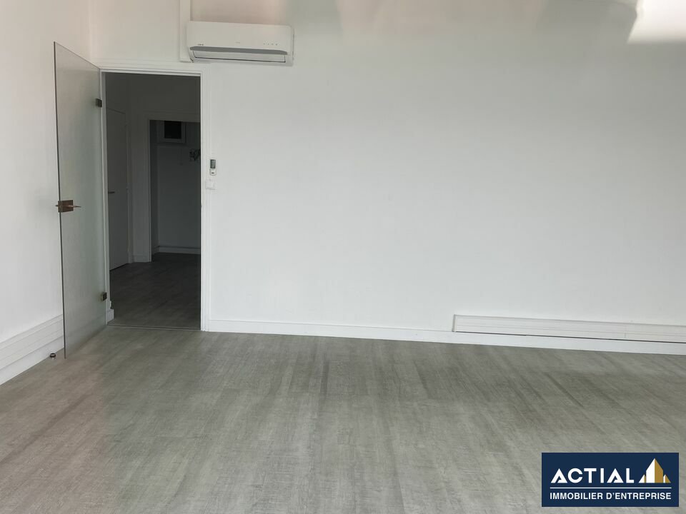 Vente-Bureau-108m²-NANTES-photo-5