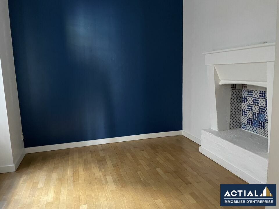 Vente-Bureau-75m²-NANTES-photo-3