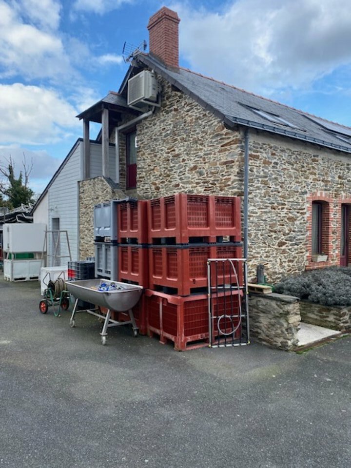 Vente-Entrepôt - Local d'activité-680m²-CARQUEFOU-photo-1