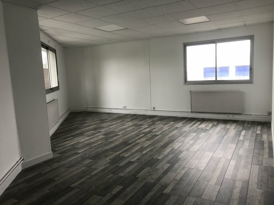 Location-Bureau-40m²-NANTES-photo-1