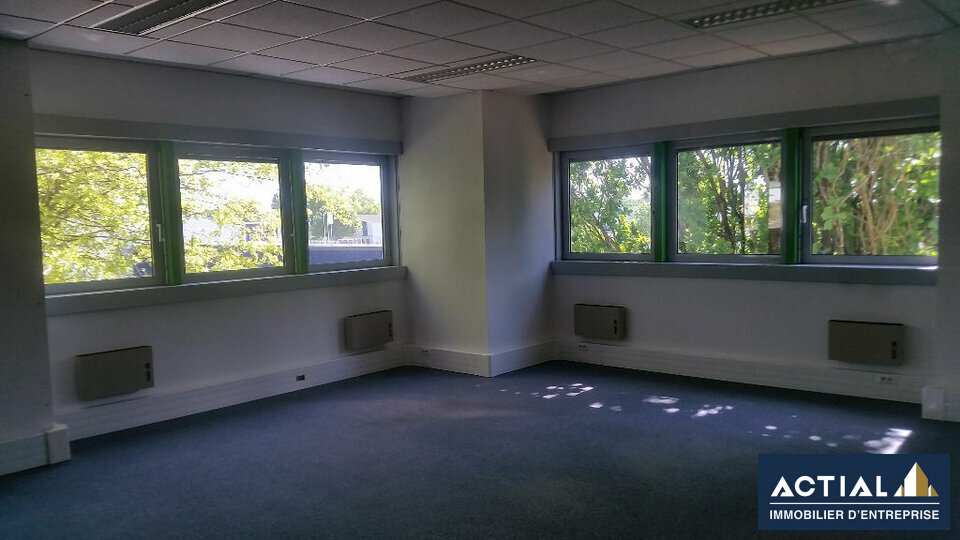 Location-Bureau-180m²-NANTES-photo-1