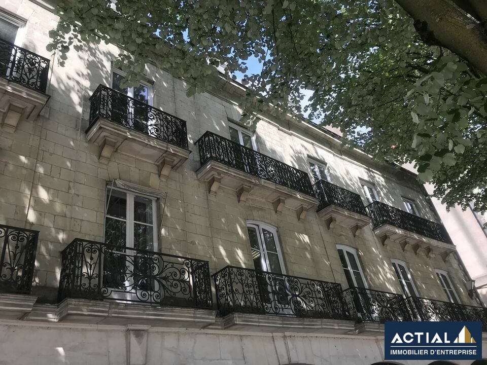 Location-Bureau-238m²-NANTES-photo-8