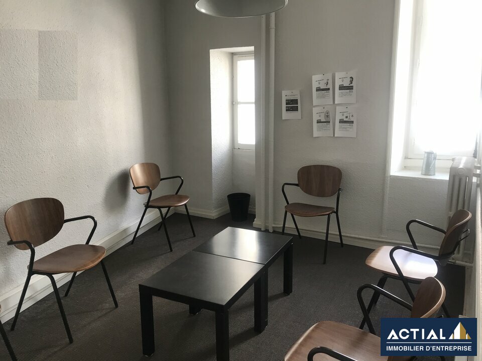 Location-Bureau-238m²-NANTES-photo-7