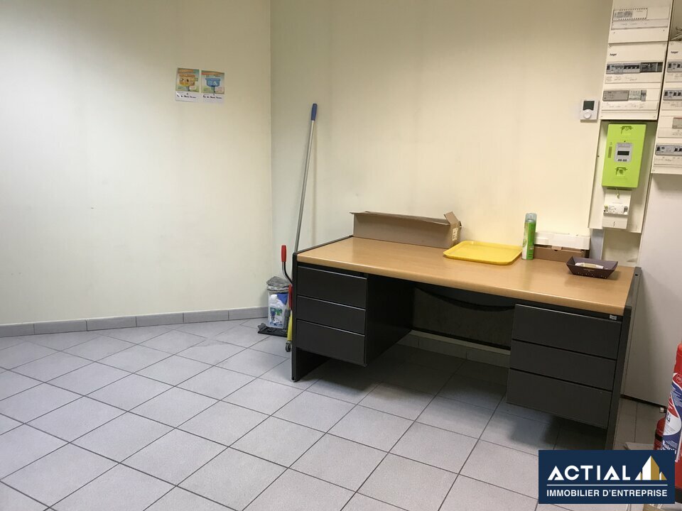 Location-Bureau-120m²-NANTES-photo-5