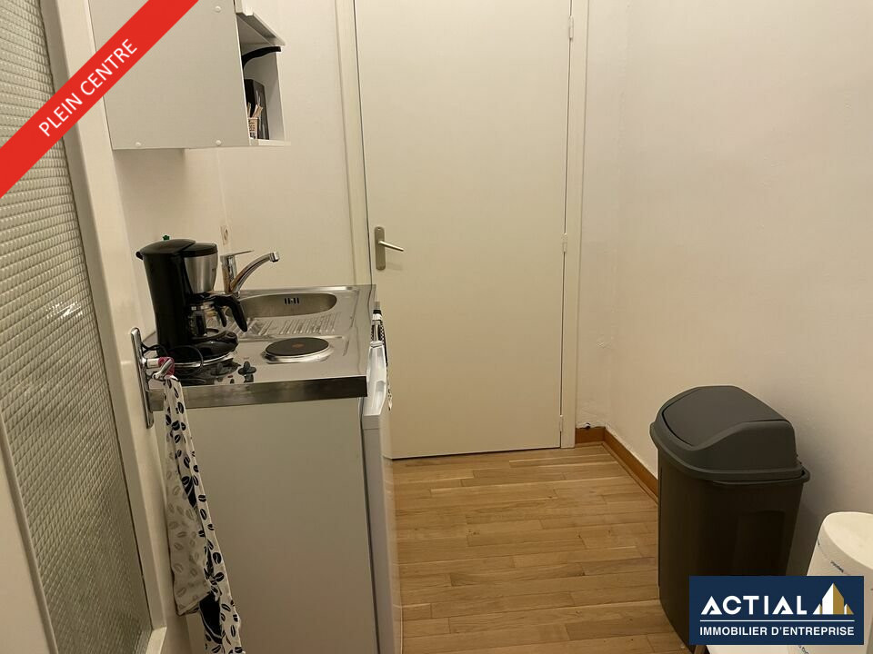 Location-Bureau-73m²-NANTES-photo-6