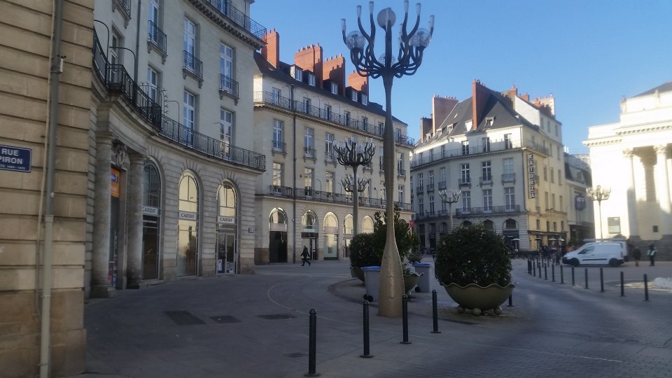 Location-Local commercial-45m²-NANTES-photo-3