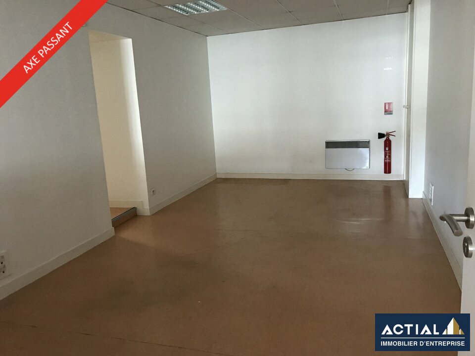 Location-Local commercial-69m²-NANTES-photo-5