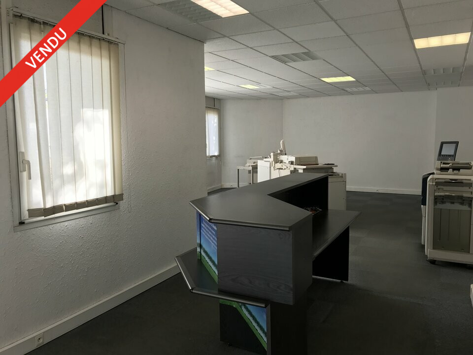 Vente-Local commercial-81m²-REZE-photo-4