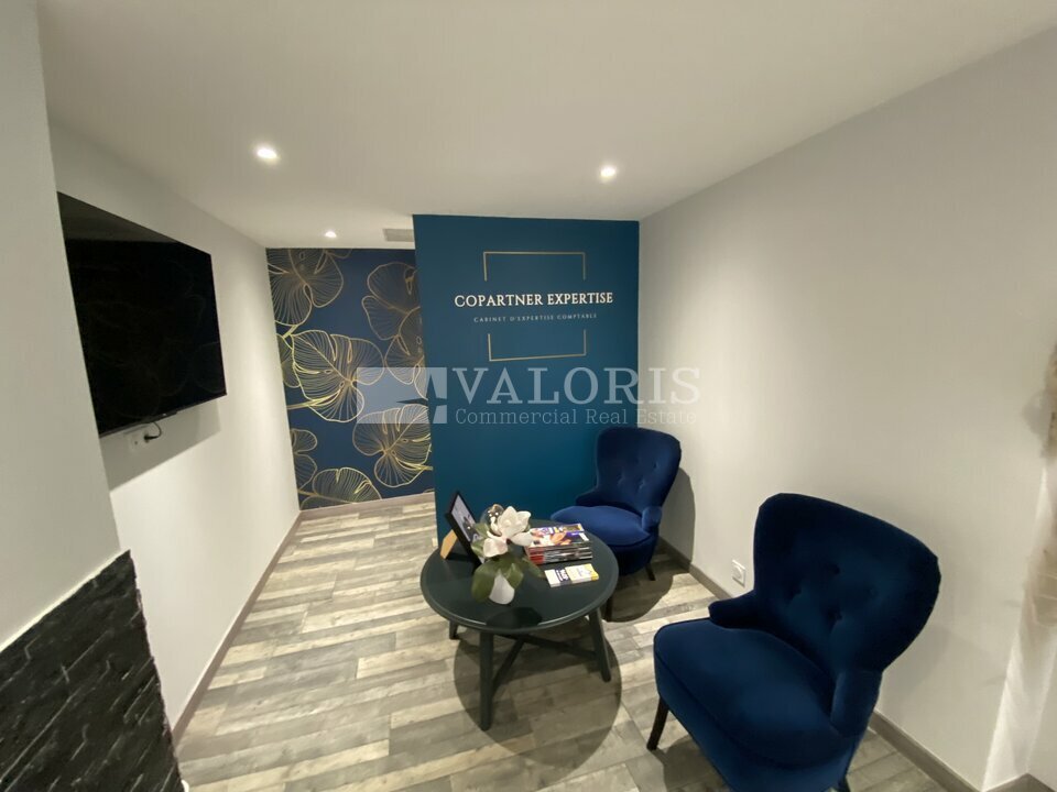 A vendre Local commercial  62m² Fontaines-sur-Saône