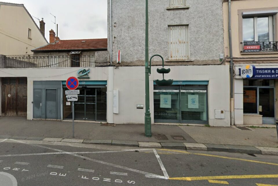 A louer Local commercial  245.48m² Tassin-la-Demi-Lune