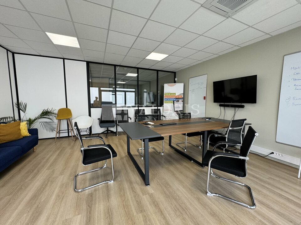 A louer Bureaux 233m² Villeurbanne