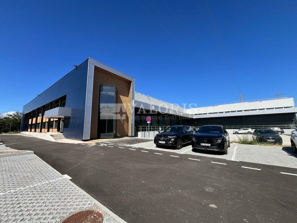 A louer Entrepôt 13386m² Avignon