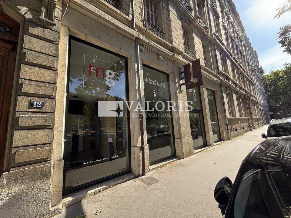 A louer Local commercial  185m² Lyon 06