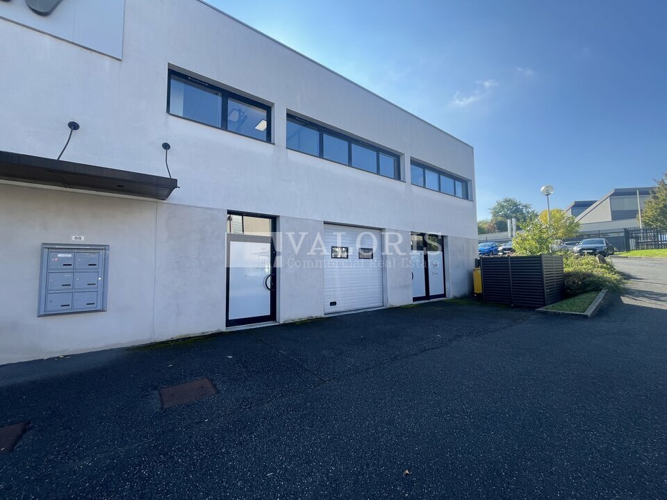 A louer Locaux d'activité 475m² Limas