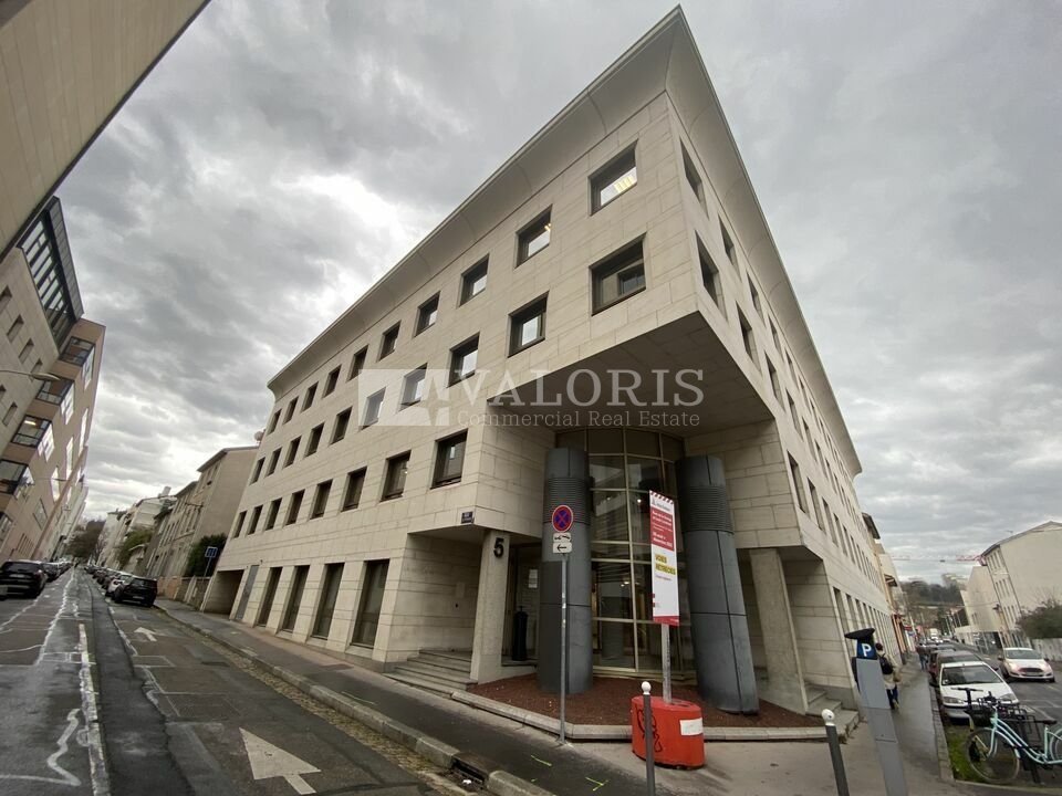 A louer Bureaux 977.82m² Lyon 09