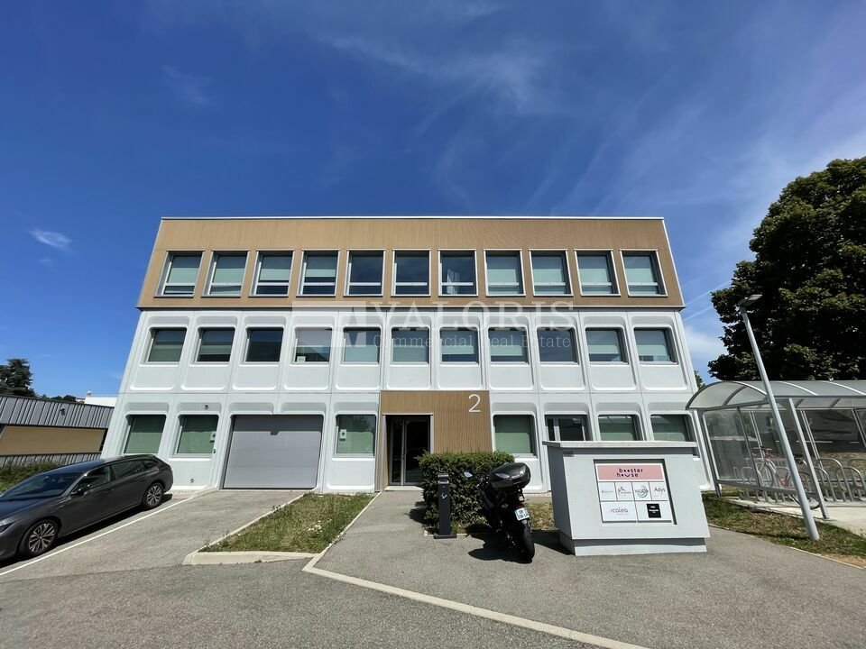 A louer Bureaux 343m² Dardilly