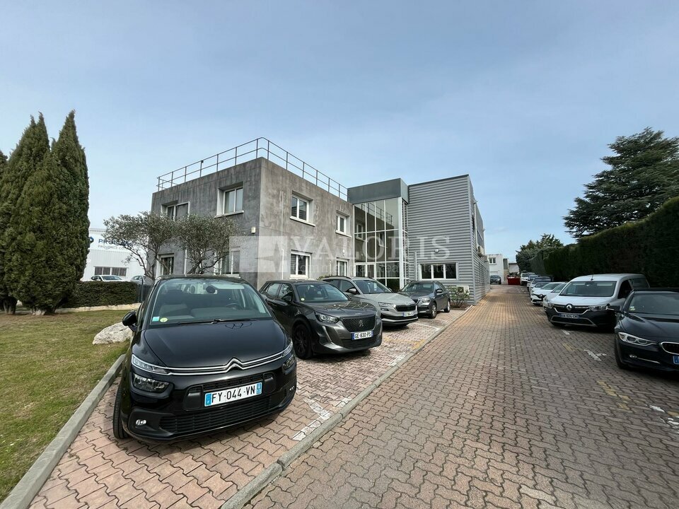 A louer Bureaux 985m² Aix-en-Provence