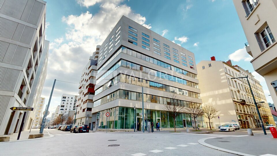 A louer Bureaux 825.04m² Lyon 02