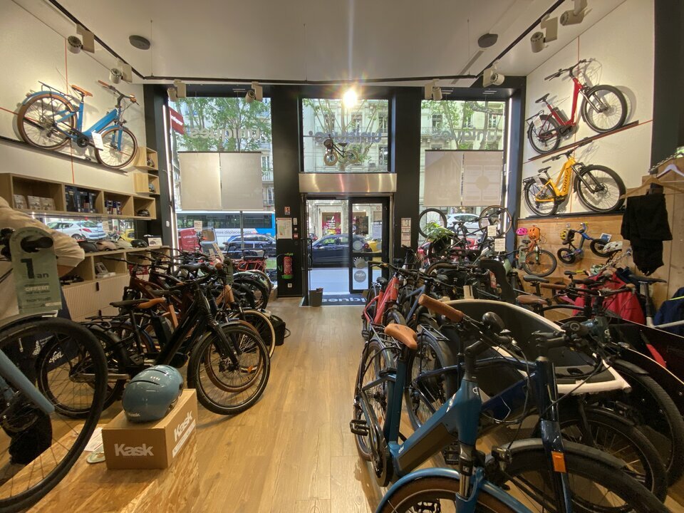 A vendre Local commercial  134m² Lyon 03