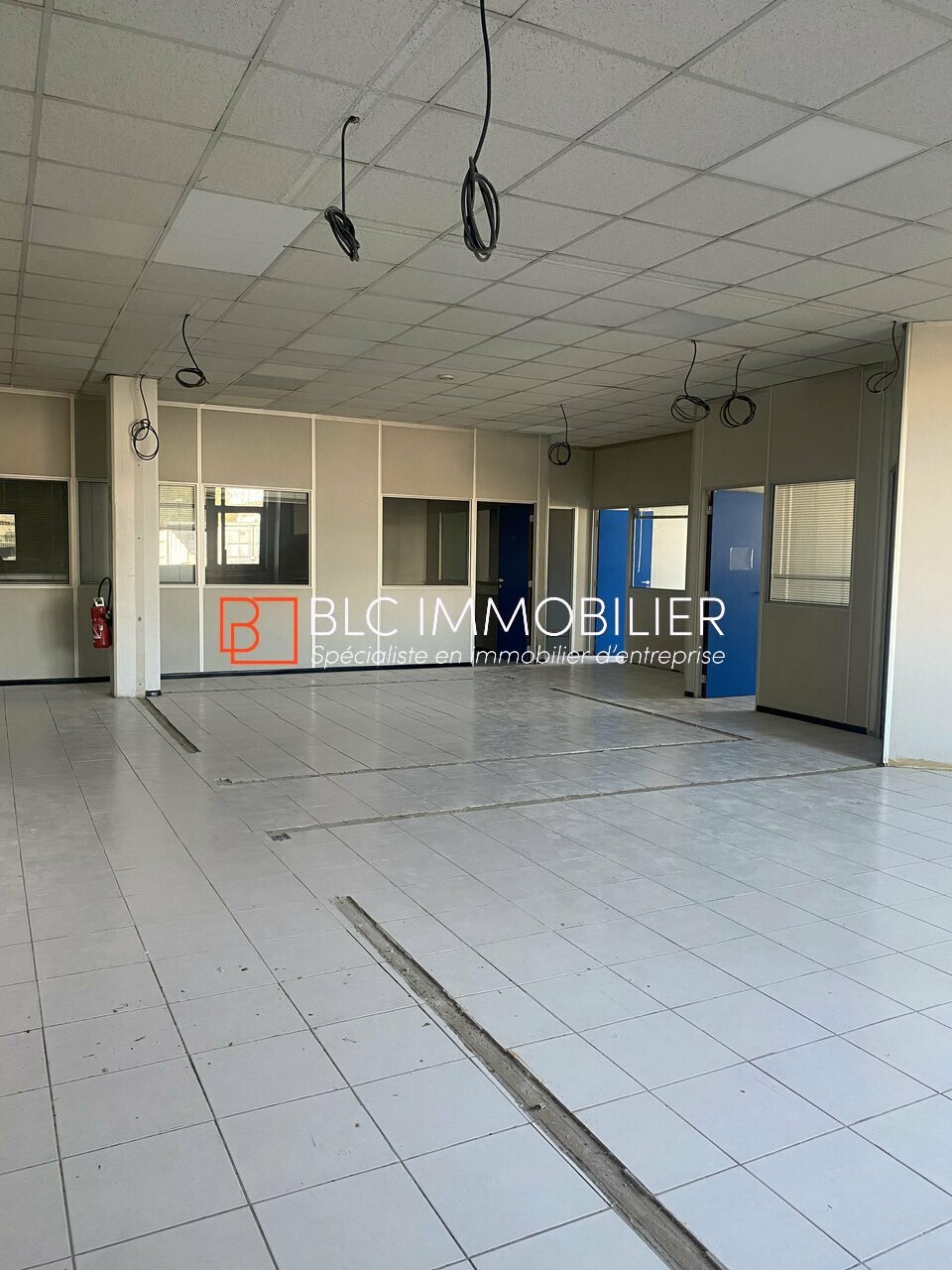 BUREAUX A LOUER 215 m2 PARC MURE 13010 MARSEILLE