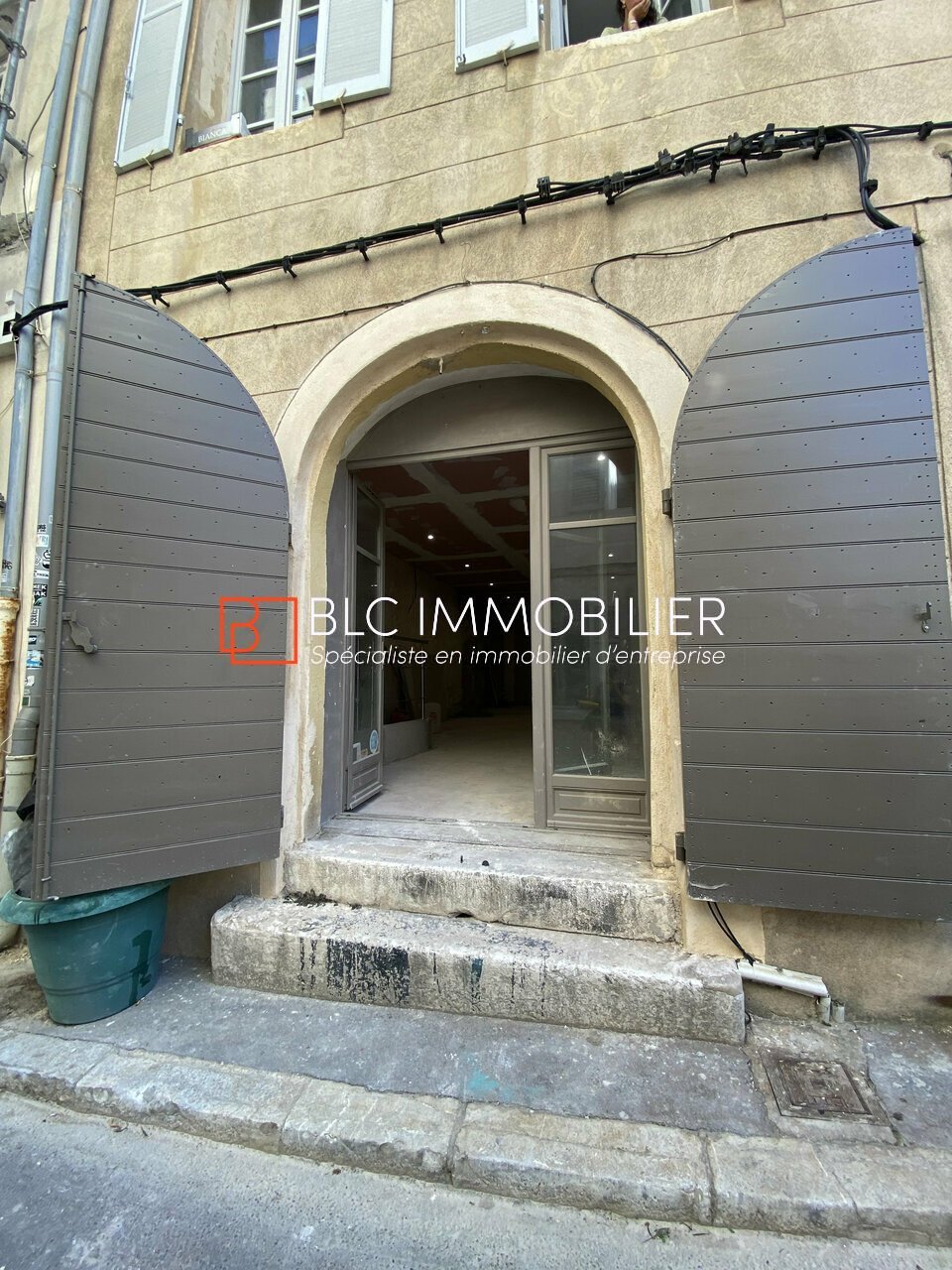 A louer Local commercial  40m² Marseille 02