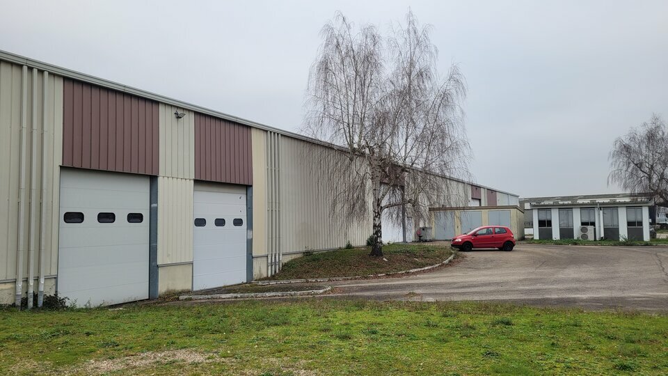 A louer Locaux d'activité 4027m² Oissel