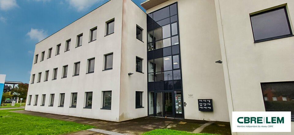 CAMPUS EFFISCIENCE à l'est de Caen, proche de l'A13 et de la Gare.