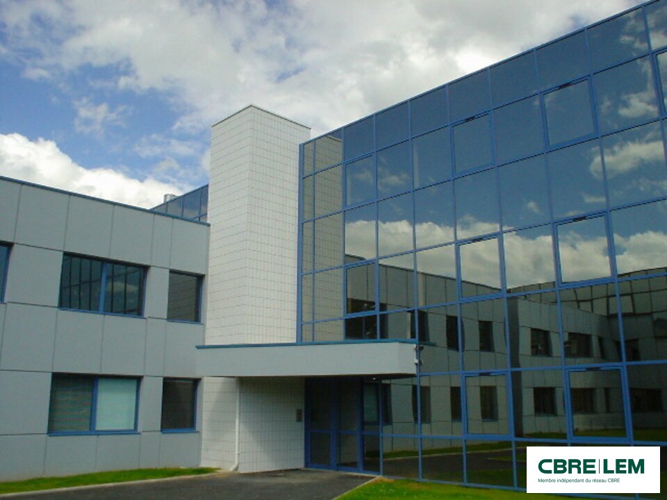 A louer Bureaux 153m² Hérouville-Saint-Clair