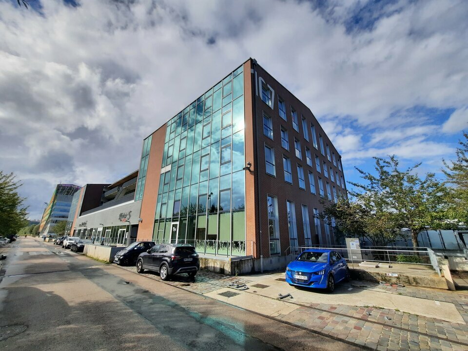 Immeuble Quai de Seine - Dernier étage.