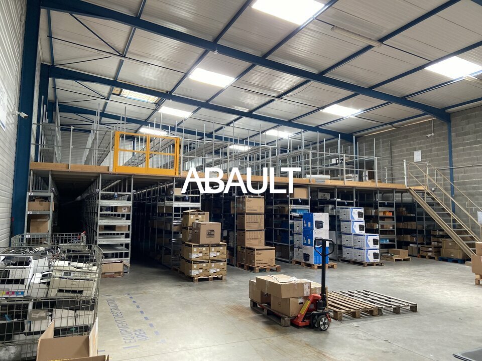 A vendre Locaux d'activité 1353m² Toulouse