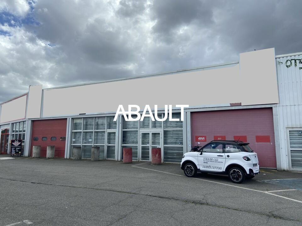 A LOUER LOCAL COMMERCIAL D'ENVIRON 728 M² TOULOUSE EST 