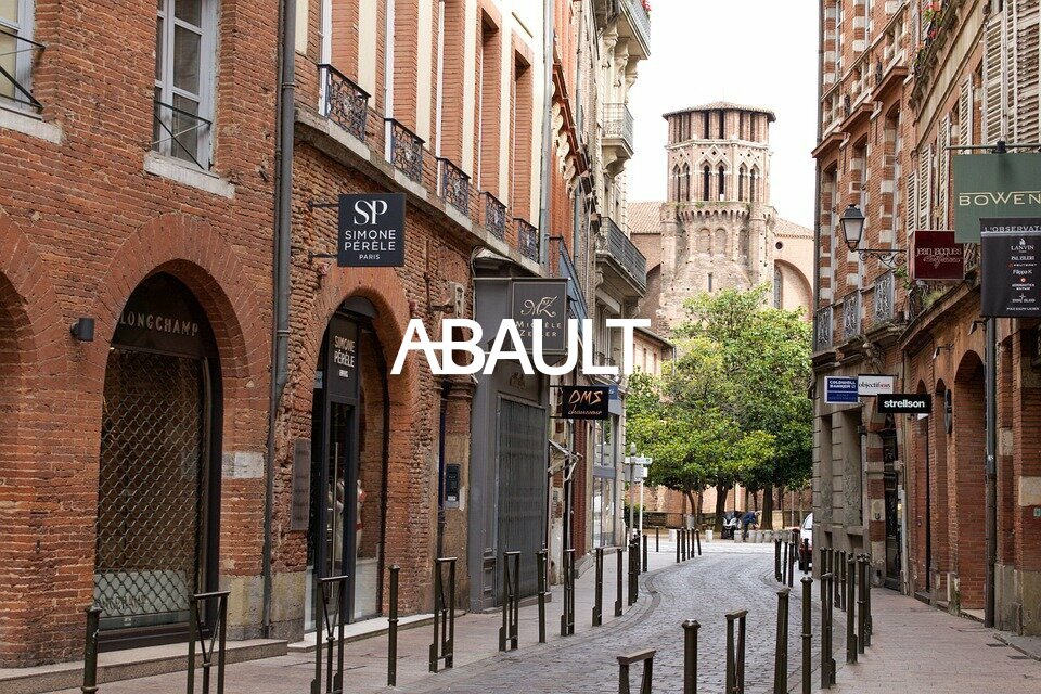 A LOUER RUE SAINT ROME LOCAL COMMERCIAL D'ENVIRON 75M²