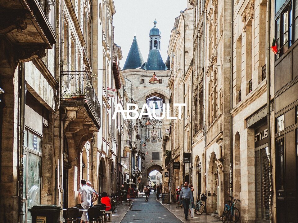 A CEDER - BAIL COMMERCIAL - LOCAL D'ENVIRON 98M² RUE SAINT JAMES