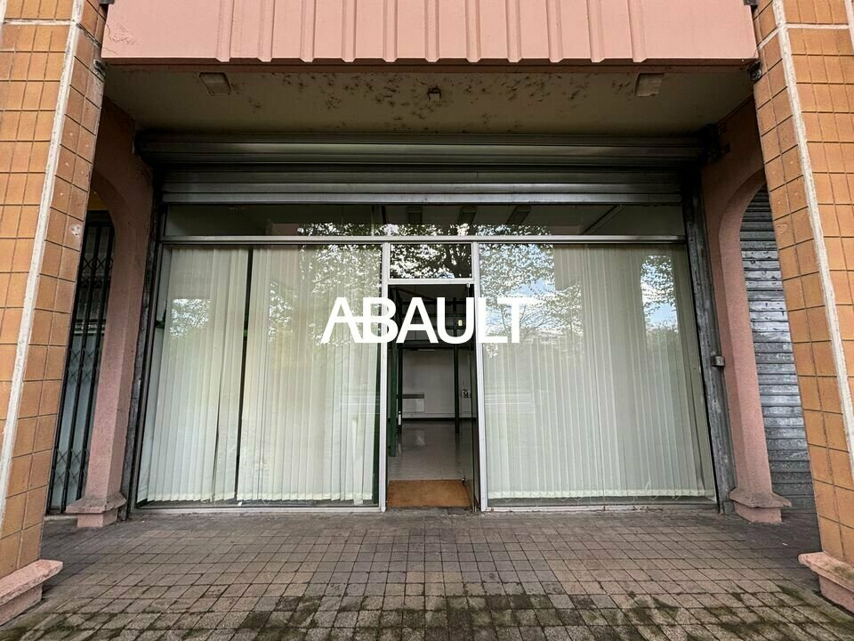 A VENDRE MURS LIBRES D'ENVIRON 65M² PONT DES DEMOISELLES