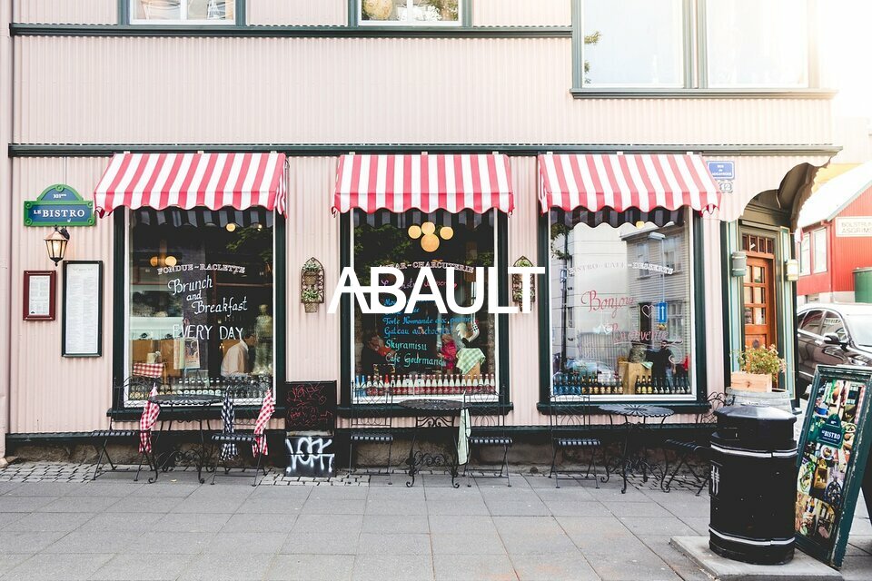 MURS OCCUPES - BEAUZELLE - 200M² ENVIRON